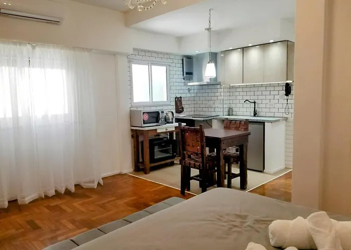 Bonpland Studio V
