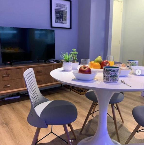 Moderno Esmeralda Apartamento