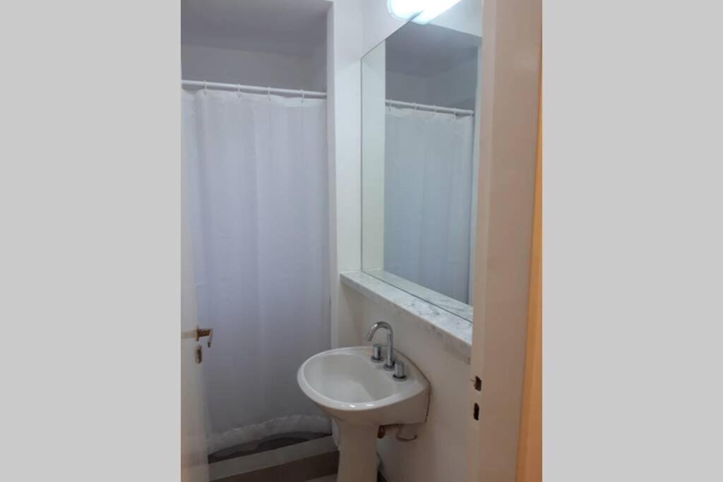 Apartamento Monoambiente, Balcon Terraza, Sol Y Luz, Pleno Recoleta *