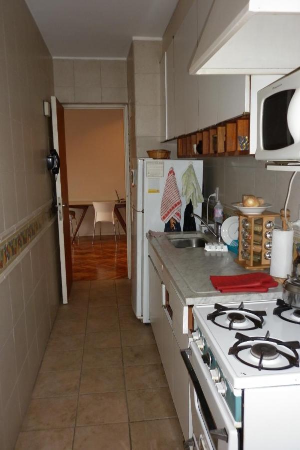 Apartamento Dos Ambientes En Recoleta, Edificio De Excelente Categoría *