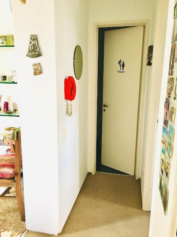 Privada En Depto 1 Persona, Solo Mujeres - San Telmo