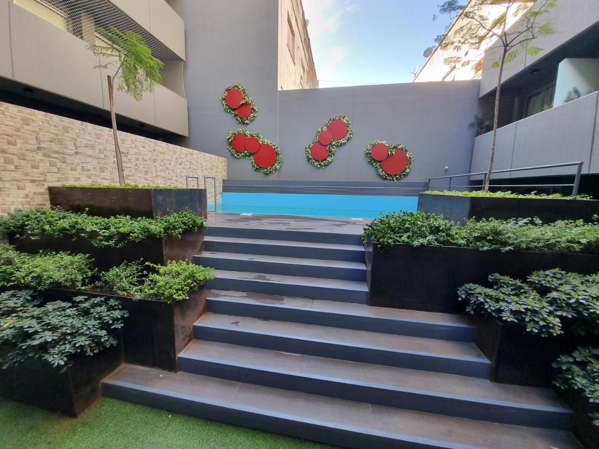 Moon House San Telmo