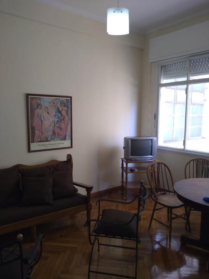 Apartamento 3 Ambientes 3 Huéspedes En Galerías Pacifico Cercano Puerto Madero