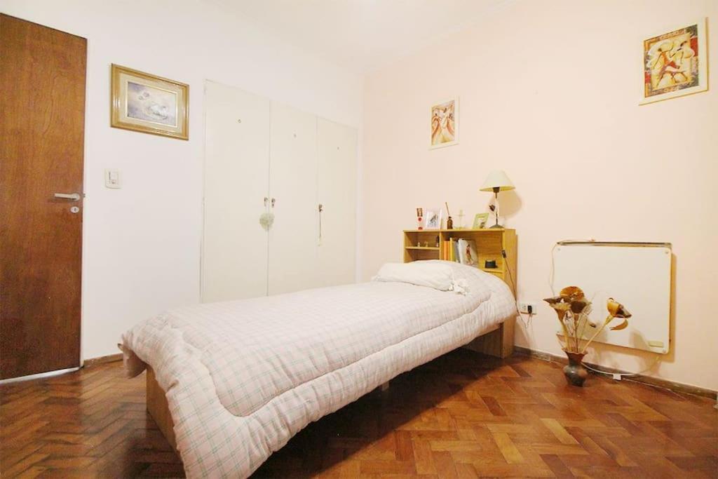 Departamento Muy Buena Ubicacion * Ciudad Autónoma de Buenos Aires