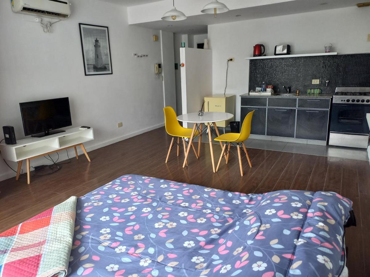 Apartamento Estudio Minimalista, Moderno, Confortable, Luminoso Con Piscina