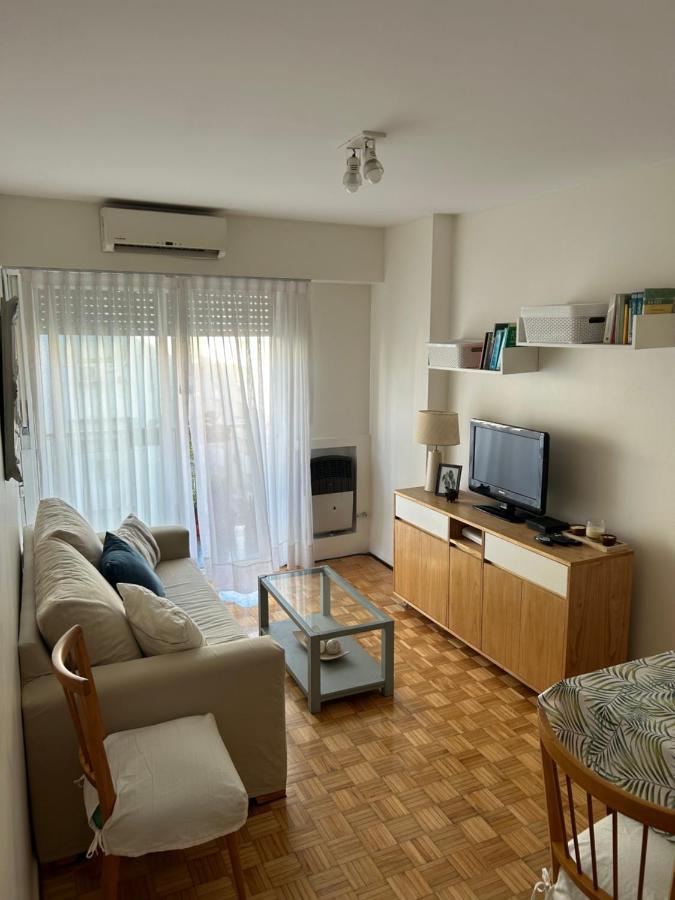 Apartamento Departamento 2 Ambientes Luminoso En Recoleta