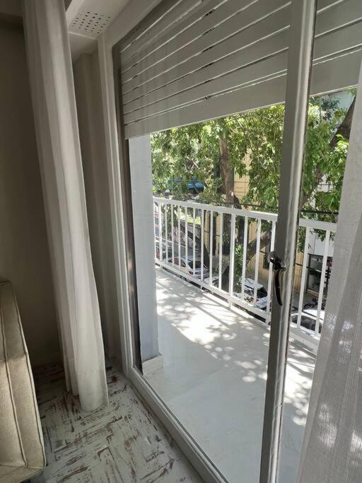 Apartamento Lovely Ba City 6 Pax 3 Bedr 2 Bath With Balcony View Just Renewed