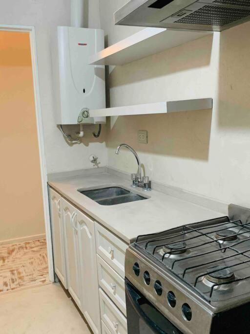 Apartamento Lovely Ba City 6 Pax 3 Bedr 2 Bath With Balcony View Just Renewed *