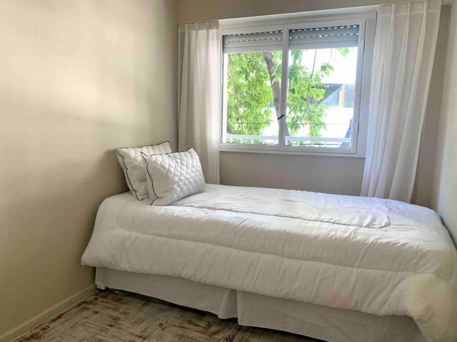 Lovely Ba City 6 Pax 3 Bedr 2 Bath With Balcony View Just Renewed Apartamento *