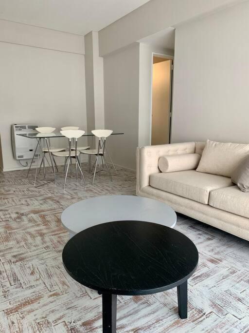 Lovely Ba City 6 Pax 3 Bedr 2 Bath With Balcony View Just Renewed