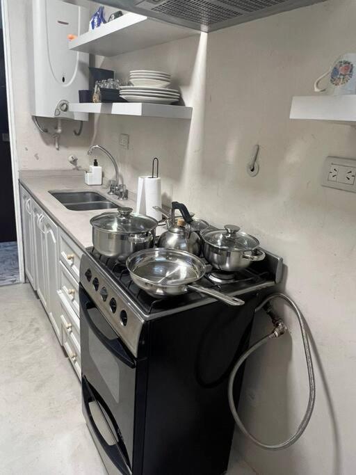 Lovely Ba City 6 Pax 3 Bedr 2 Bath With Balcony View Just Renewed Apartamento *
