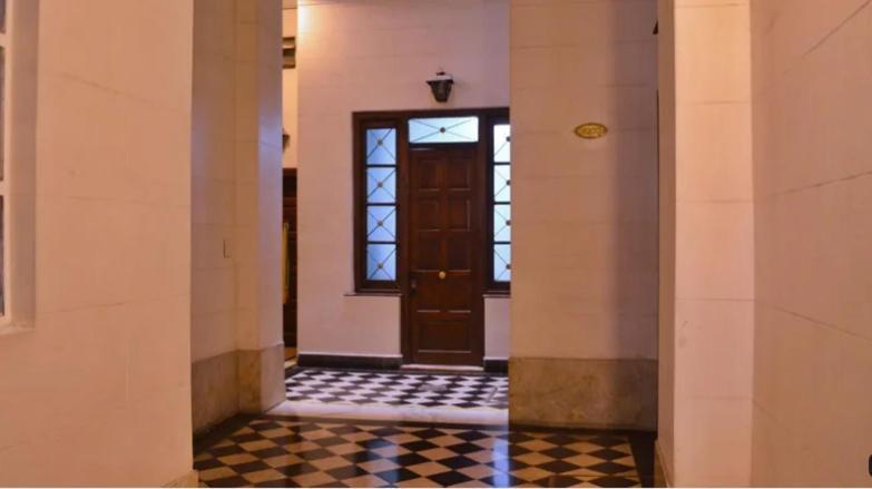 Silencioso Con Patio Apartamento *