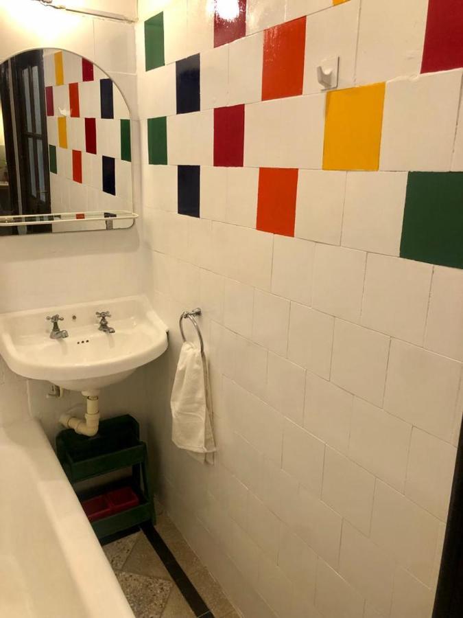 Bohemian & Cozy Super Close To Tourist Area! Apartamento
