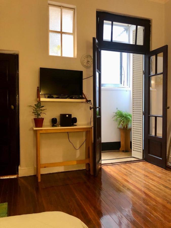 Bohemian & Cozy Super Close To Tourist Area!