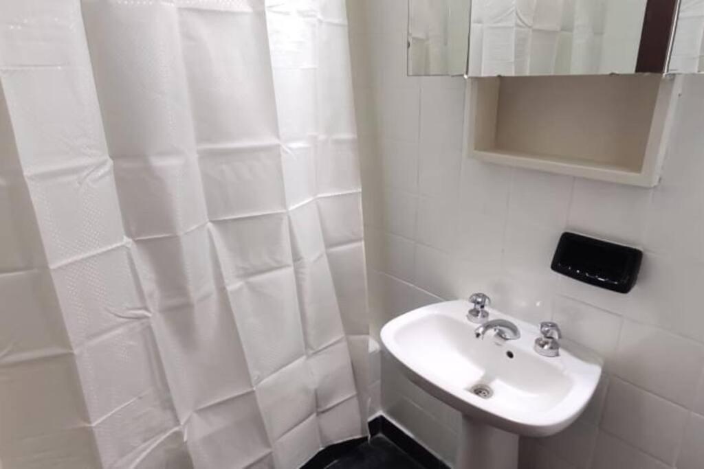 Apartamento Calido Departamento En El Centro- Zona Tribunales- Viamonte 2b