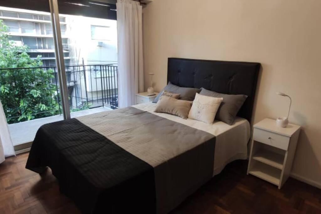 Calido Departamento En El Centro- Zona Tribunales- Viamonte 2b * Ciudad Autónoma de Buenos Aires