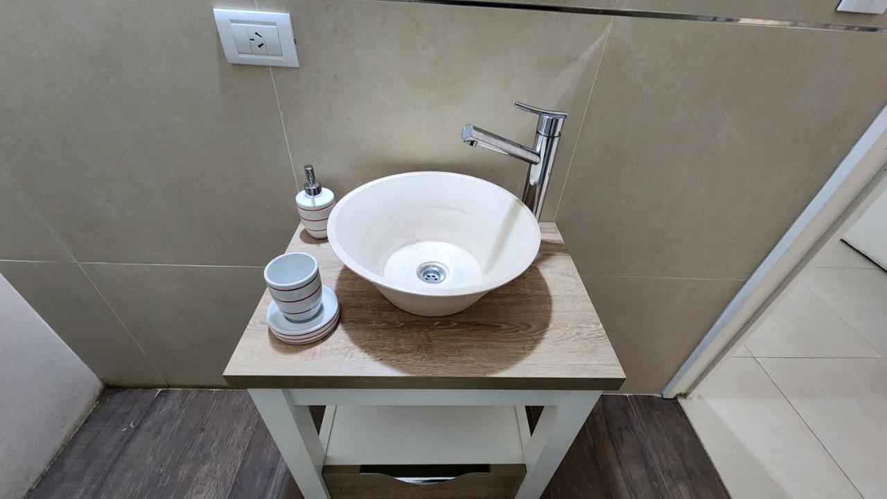 Apartamento Confortable Departamento Amoblado De 2 Ambientes En Recoleta Con Patio Ciudad Autónoma de Buenos Aires