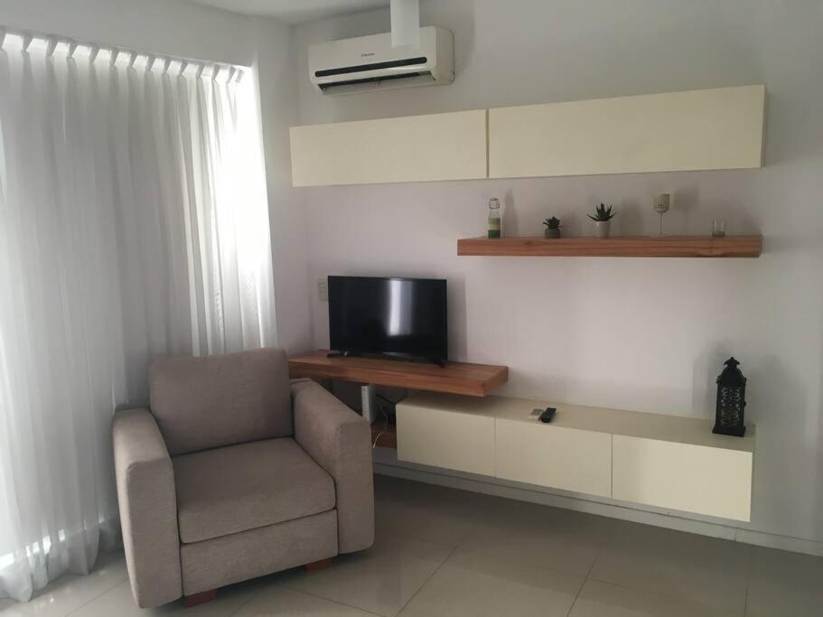 Jean Jaures Studio Y Amenities Apartment