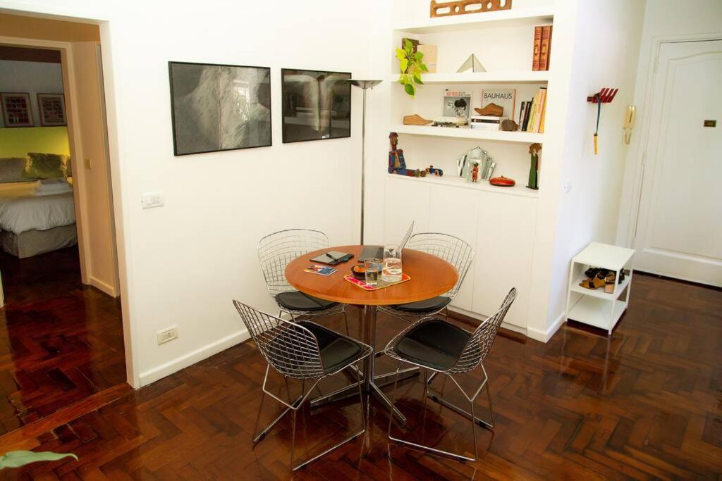 Feel Coziness In The Overwhelming * Ciudad Autónoma de Buenos Aires