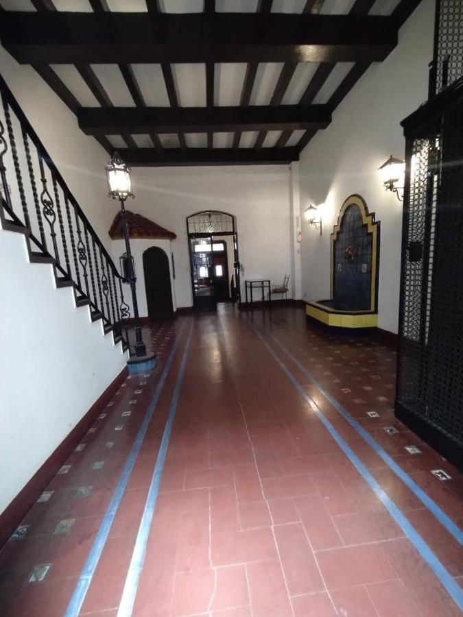 Casa Moreno Se Paga En Usd O Dolar Blue! No Se Confunda * Buenos Aires
