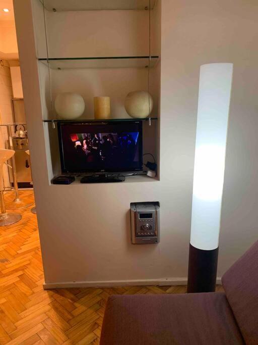 Apartamento Recoleta Departamento Con Patio. Ciudad Autónoma de Buenos Aires