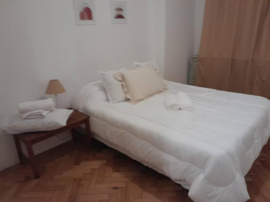 Depto. Barrio Norte Para 5 La Mejor Ubicacion Apartamento