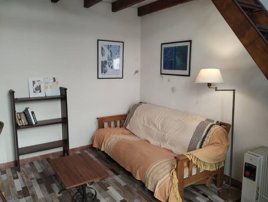 Casa En Crespo/ Palermo, Para 4 Personas. Apartamento *