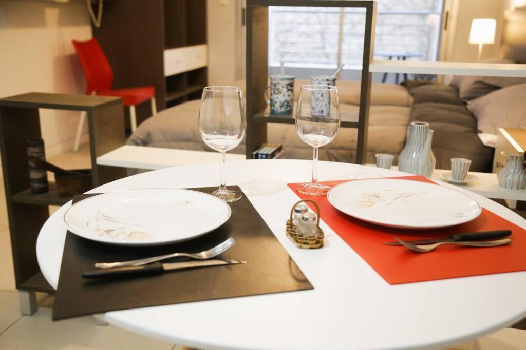 Apartamento Pileta. Vigilancia 24 Hs. Unico. Barrio San Telmo