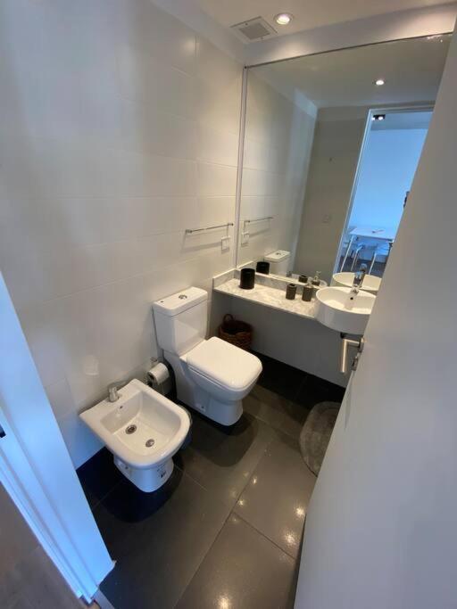 Apartamento Palermo Oasis Luminoso: Departamento De Con Vista Espectacular, De Lujo, Totalmente Equipado Y Confortable Ciudad Autónoma de Buenos Aires