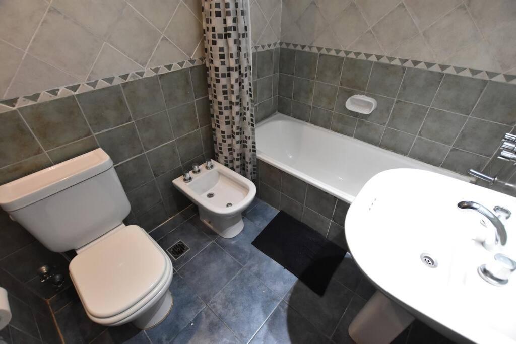 Apartamento Hermoso Depto Familiar Con Cochera Palermo Soho Embajada Plaza Italia