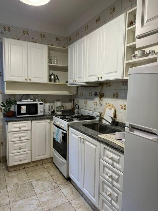 Hermoso Y Amplio Departamento * Ciudad Autónoma de Buenos Aires