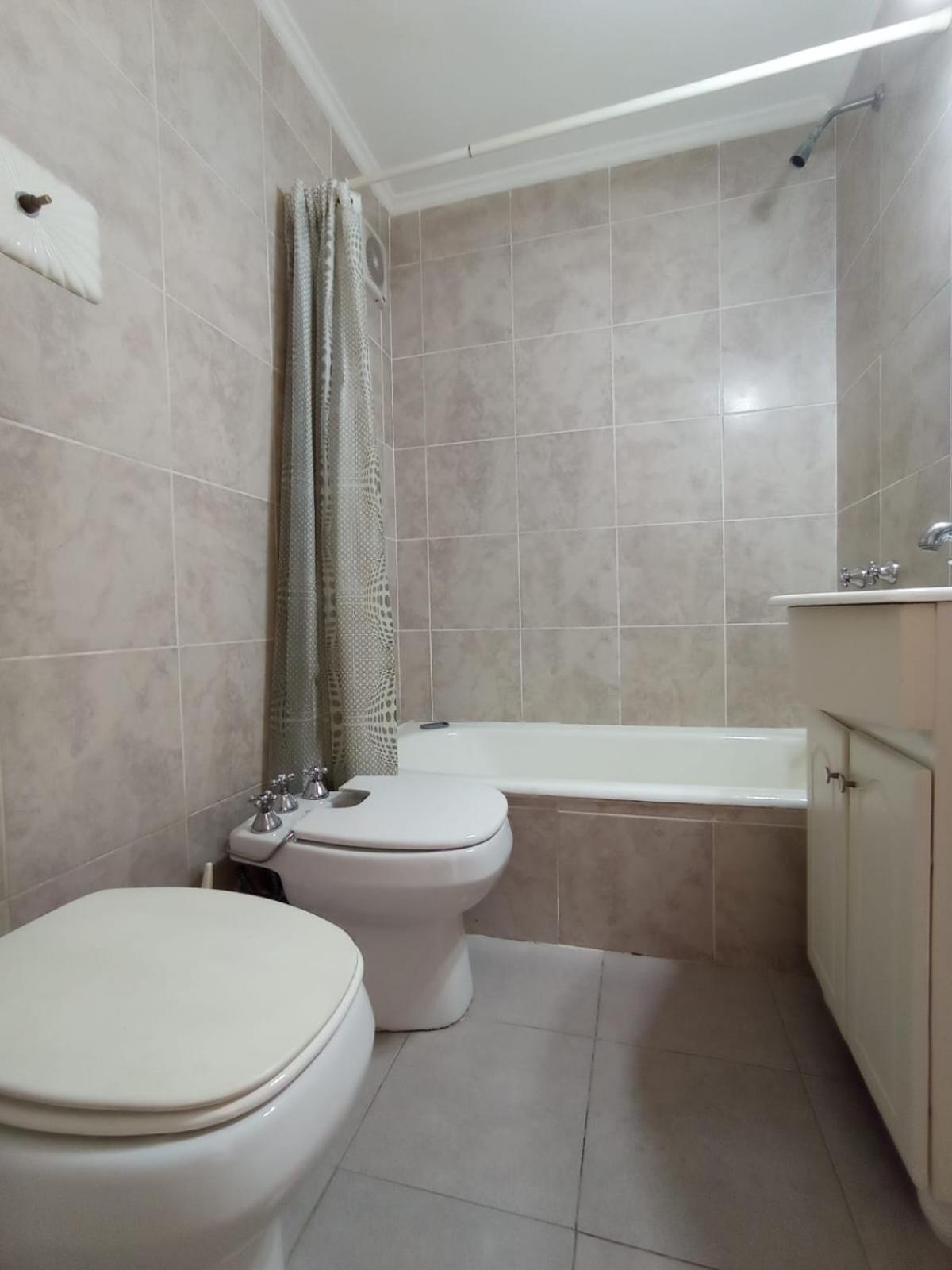 Apartamento De 2 Zona Abasto Shopping *