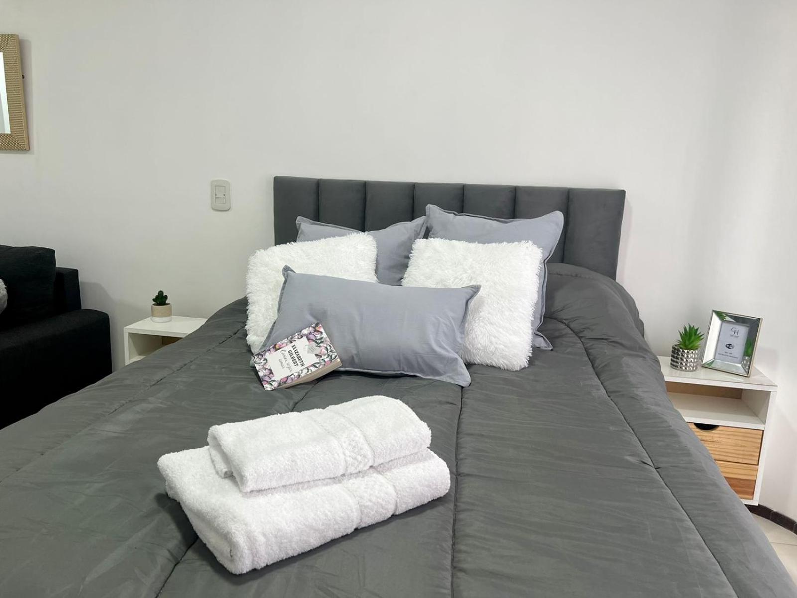 Departamento Coby - - Hospital Italiano - Almagro
