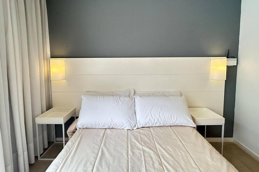 Balc 0508 Depto Acogedor En Monserrat Con Balcon Privado Apartamento *