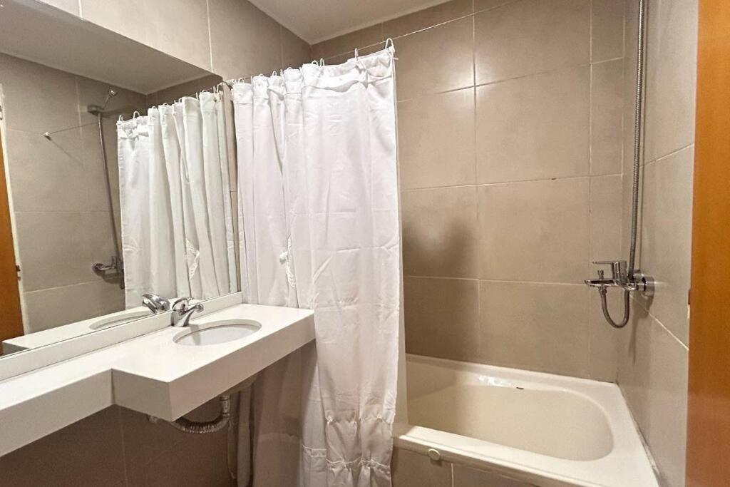 Balc 0508 Depto Acogedor En Monserrat Con Balcon Privado * Ciudad Autónoma de Buenos Aires