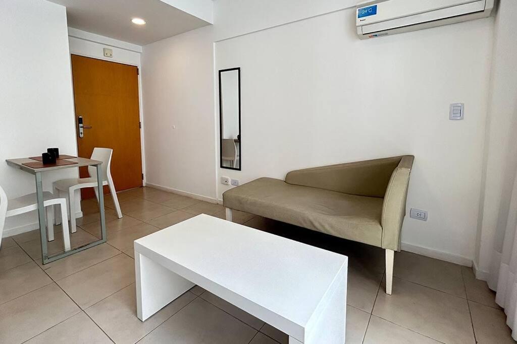 Balc 0508 Depto Acogedor En Monserrat Con Balcon Privado * Ciudad Autónoma de Buenos Aires