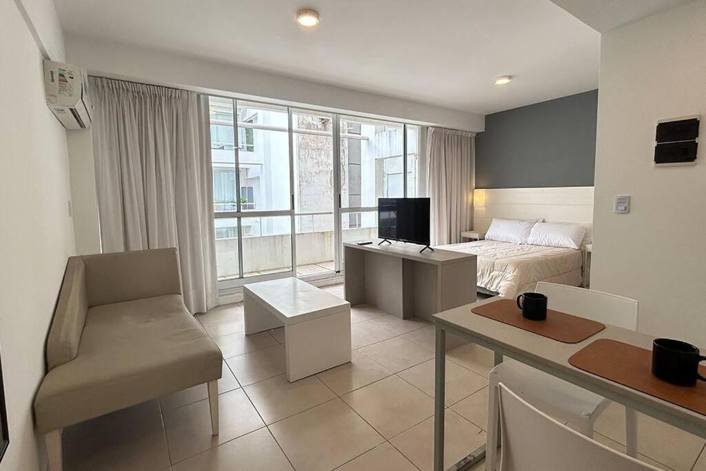 Apartamento Balc 0508 Depto Acogedor En Monserrat Con Balcon Privado *
