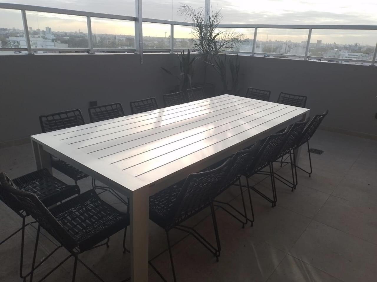 Penthouse A Estrenar En Sofisticado Barrio Y Edificio Vista Panoramica 100m2 Gimnasio Piscina Lujoso Salon De Fiestas Apartamento
