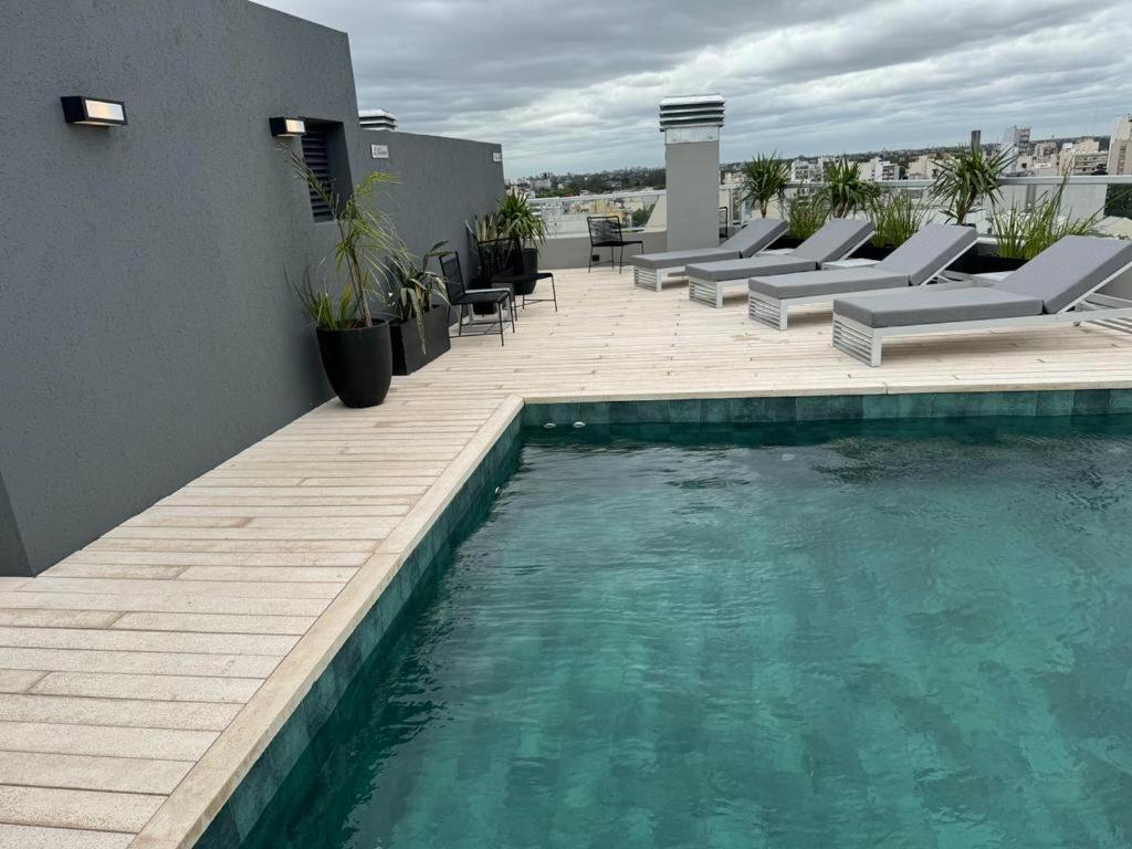 Penthouse A Estrenar En Sofisticado Barrio Y Edificio Vista Panoramica 100m2 Gimnasio Piscina Lujoso Salon De Fiestas Apartamento