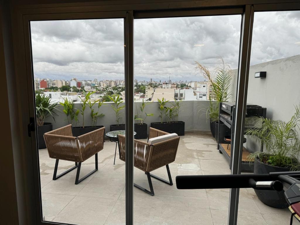 Penthouse A Estrenar En Sofisticado Barrio Y Edificio Vista Panoramica 100m2 Gimnasio Piscina Lujoso Salon De Fiestas