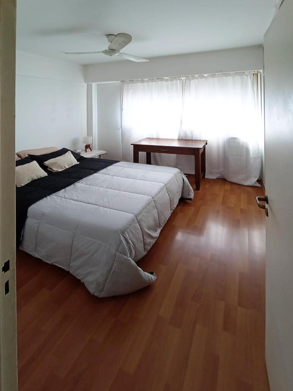 Abasto, 2 Ambientes, Departamento Completo Y Practico