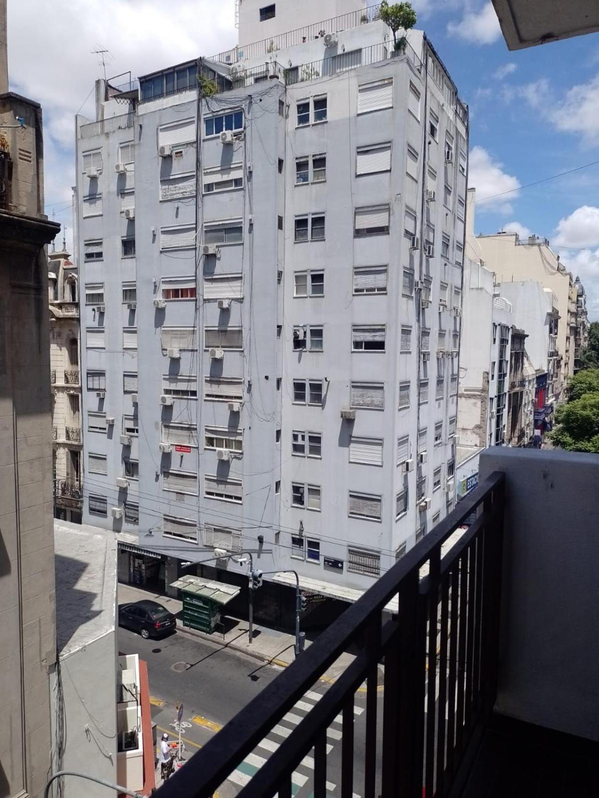 Sarmiento Estudio Apartamento *