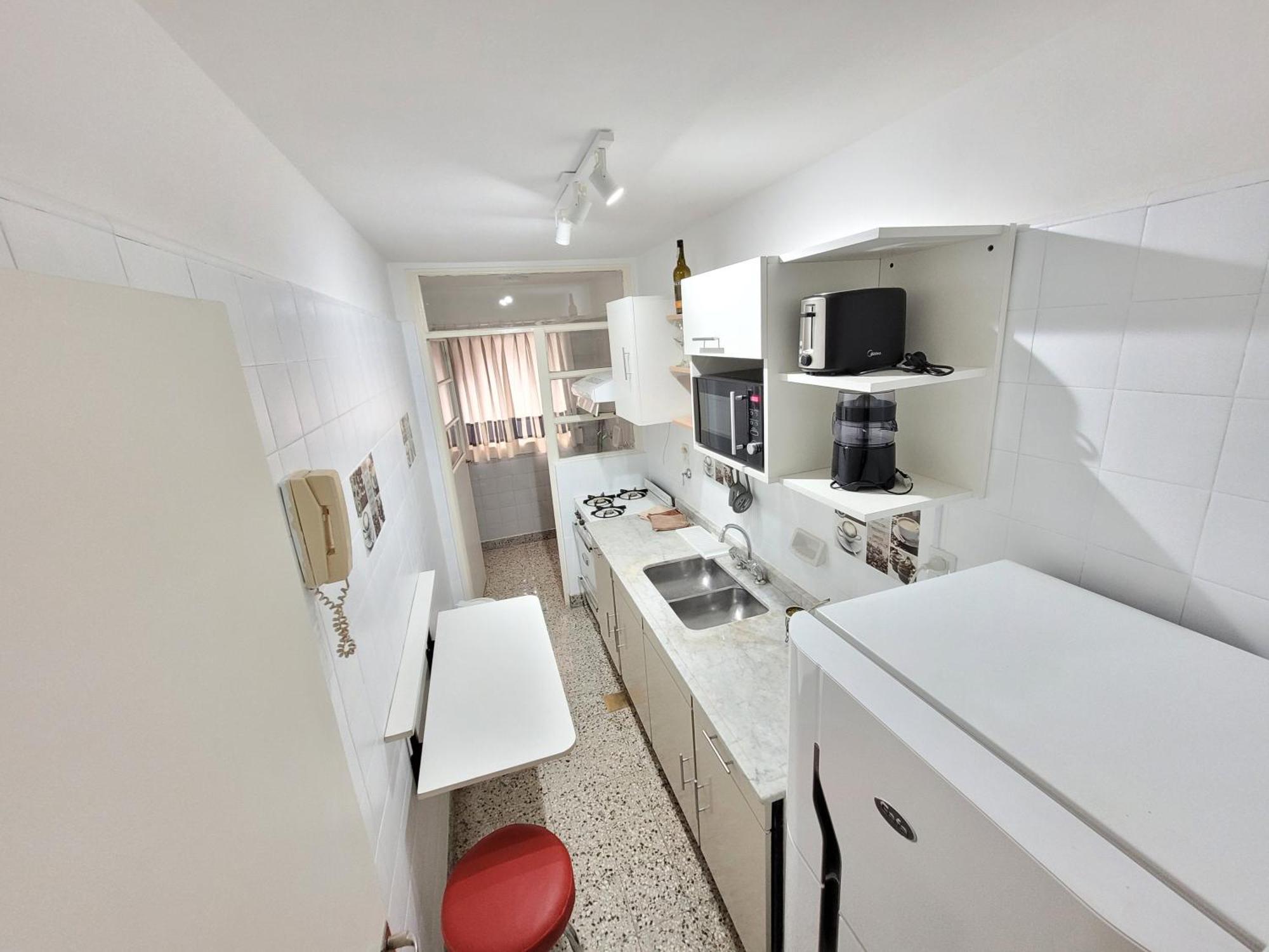 Apartamento Pampa, Mayo *