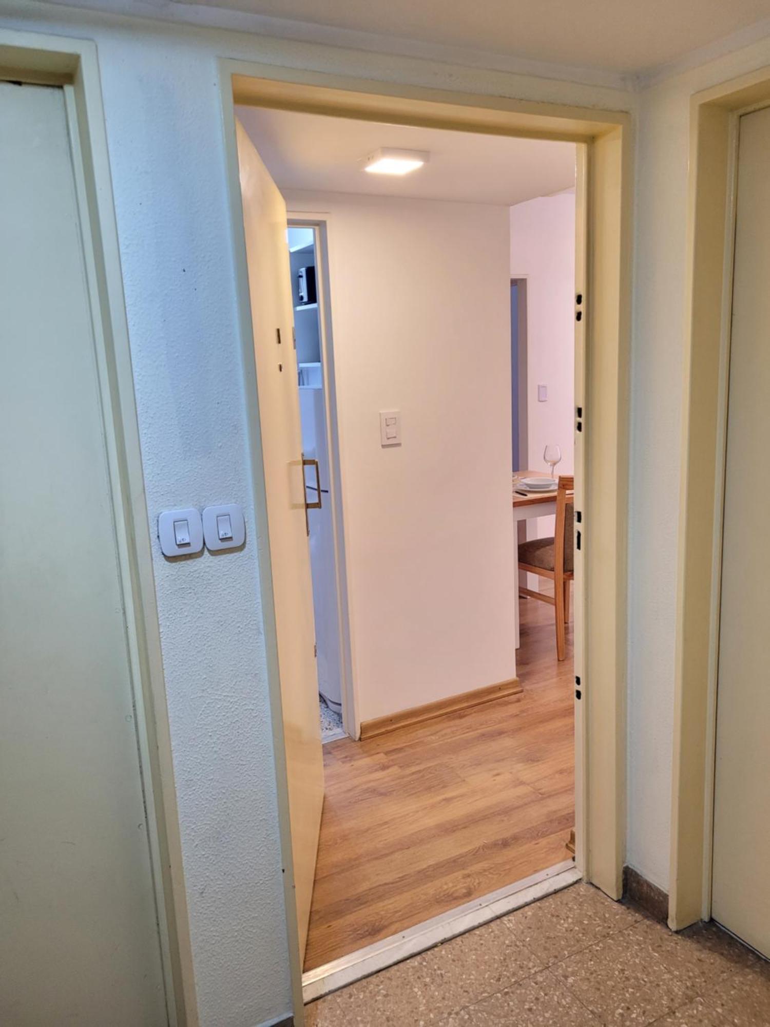 Apartamento Pampa, Mayo