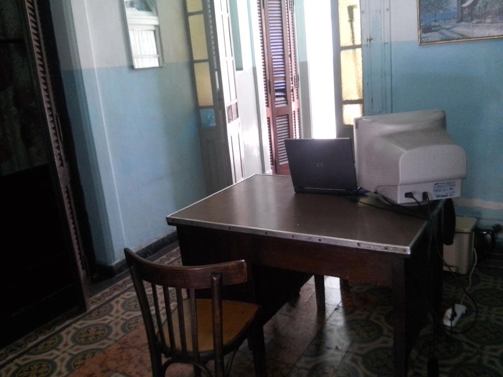 Victoria Hostal *