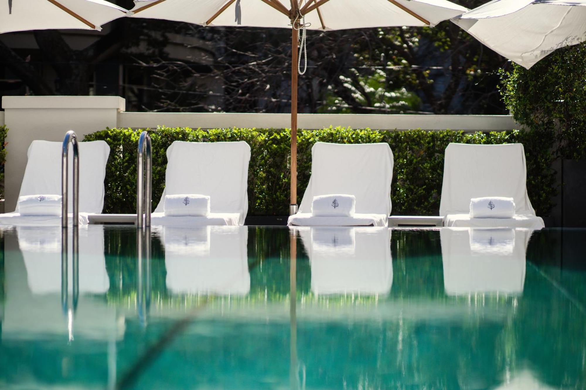 Four Seasons Hotel