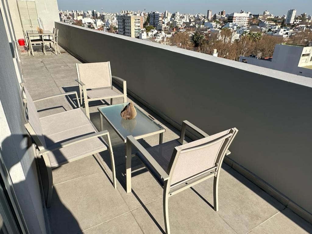 Penthouse A Estrenar En Sofisticado Barrio Y Edificio Vista Panoramica 100m2 Gimnasio Piscina Lujoso Salon De Fiestas *