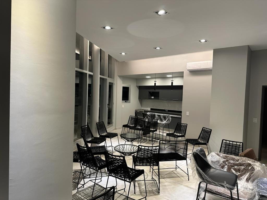 Apartamento Penthouse A Estrenar En Sofisticado Barrio Y Edificio Vista Panoramica 100m2 Gimnasio Piscina Lujoso Salon De Fiestas *