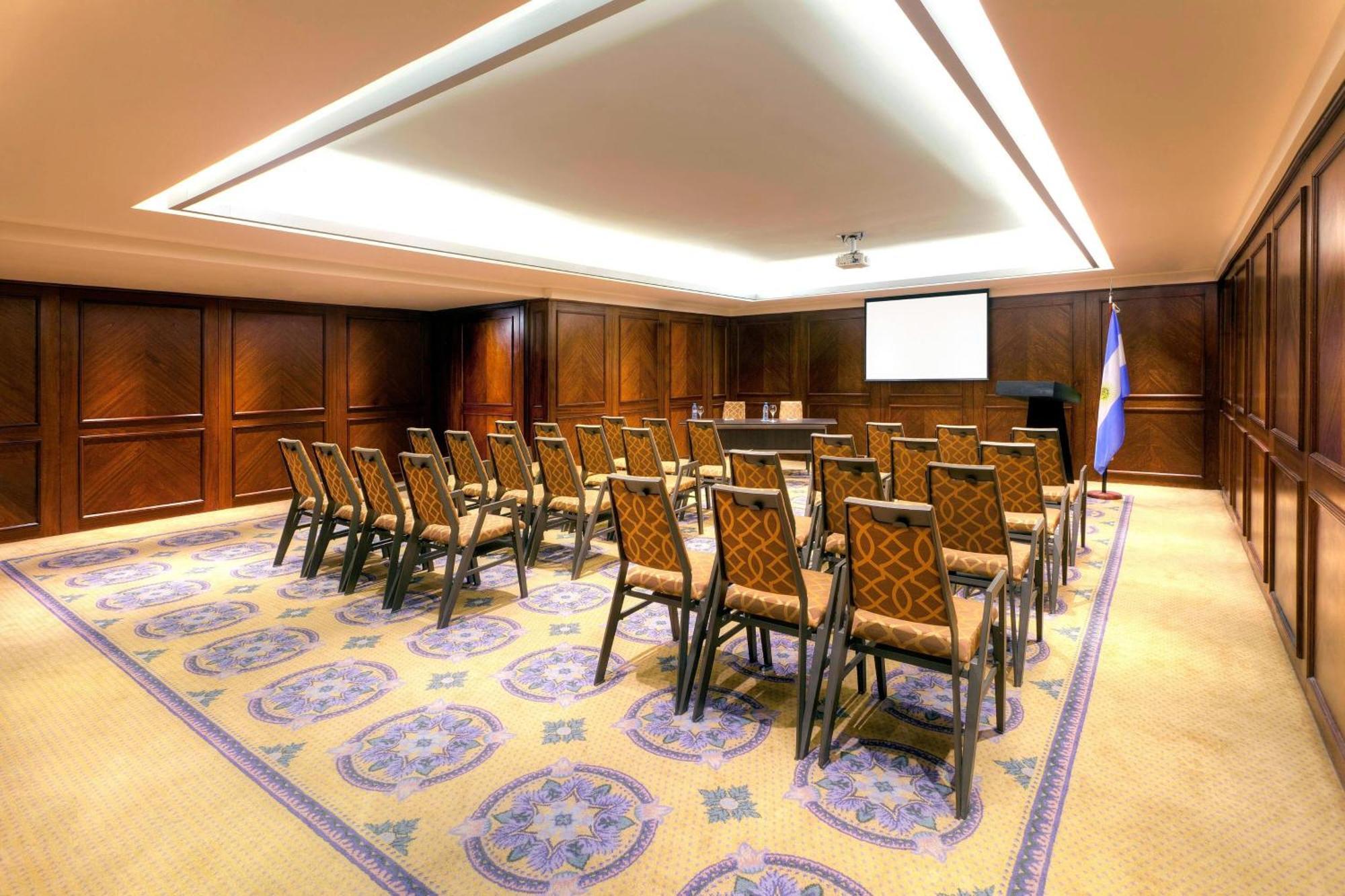 Hotel Sheraton Hotel&convention Center