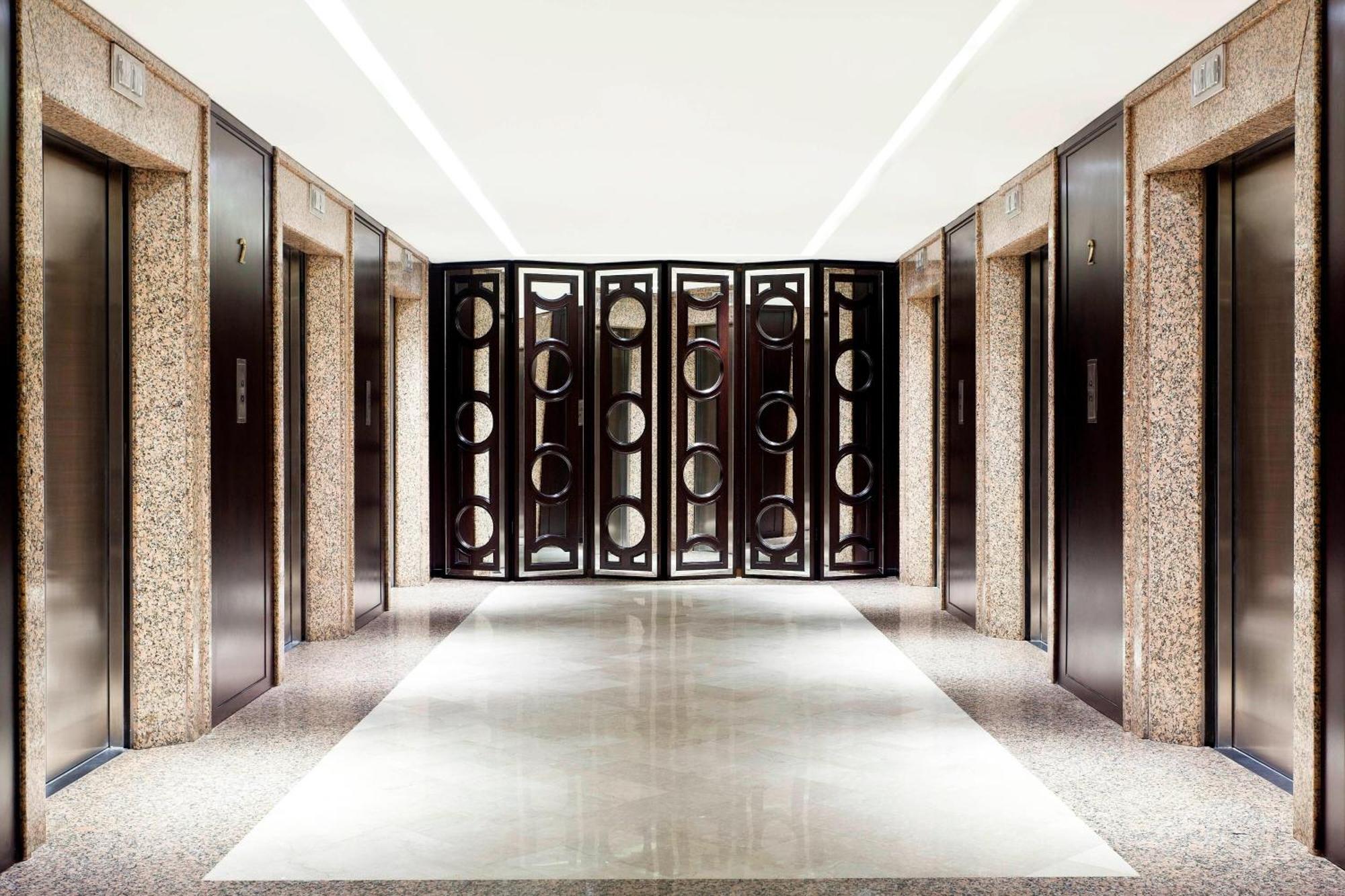 Sheraton Hotel&convention Center Hotel
